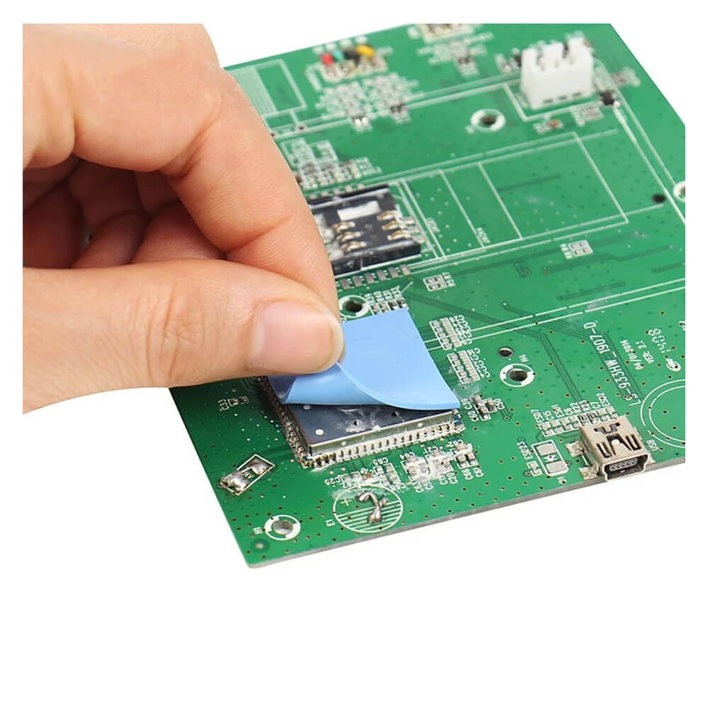 0.5mm 100x100mm Chipset Soğutucu Termal Pad Cep Telefonu Notebook Ps4 Ps5 Mavi 3.6w/mK